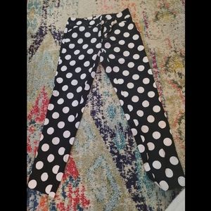 NY & Co Polka Dot Capris